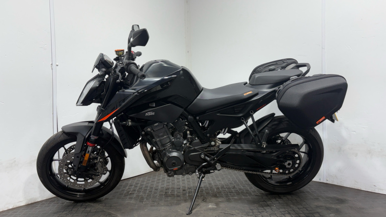 Ktm Duke 890 Duke (22MY)